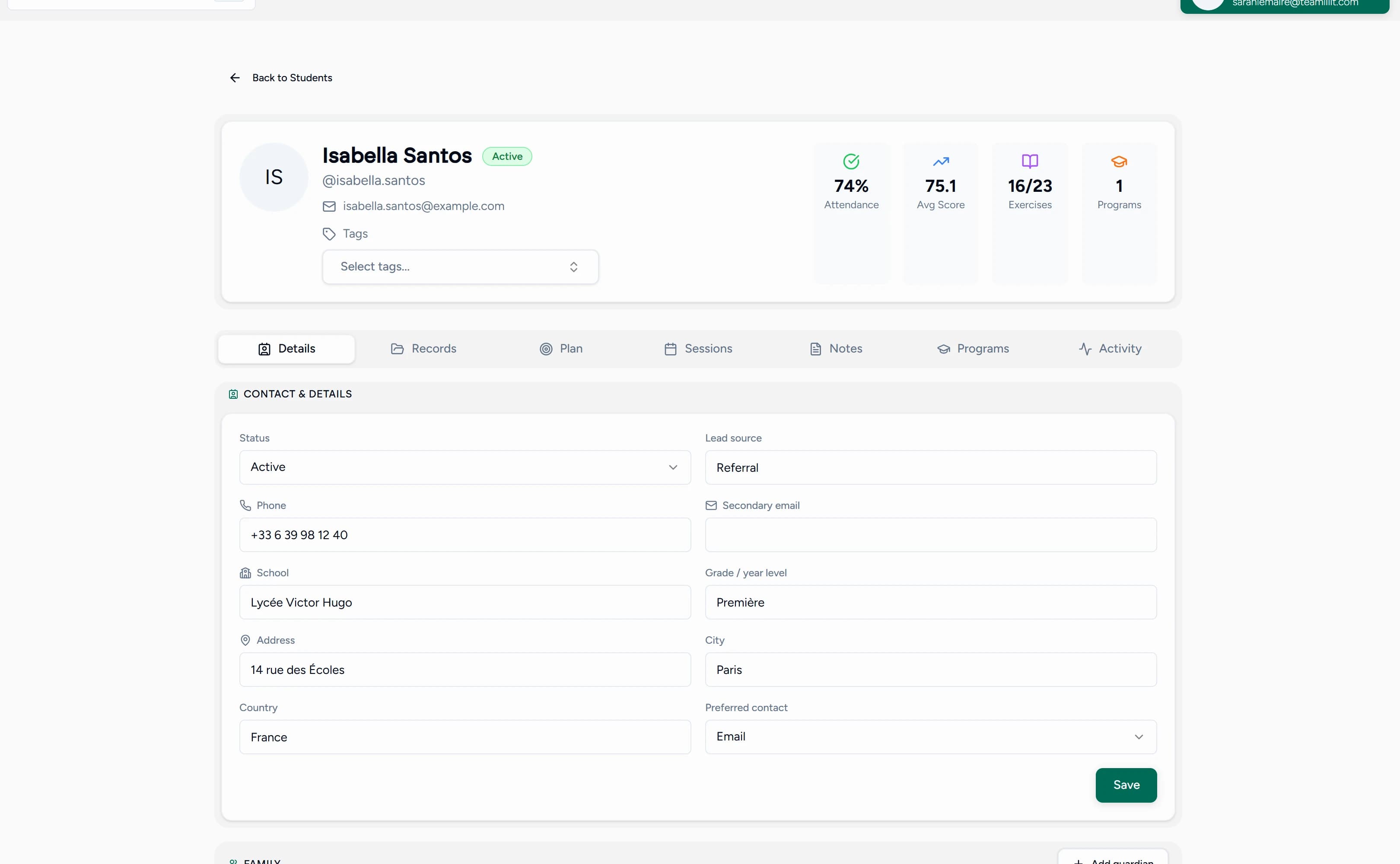 Teamlilit student record showing attendance rate, average score, exercise marking progress, lifecycle status and contact details for one tutoring student